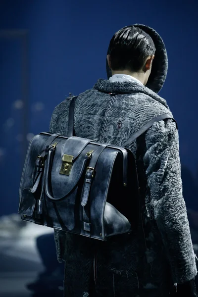 Look 62